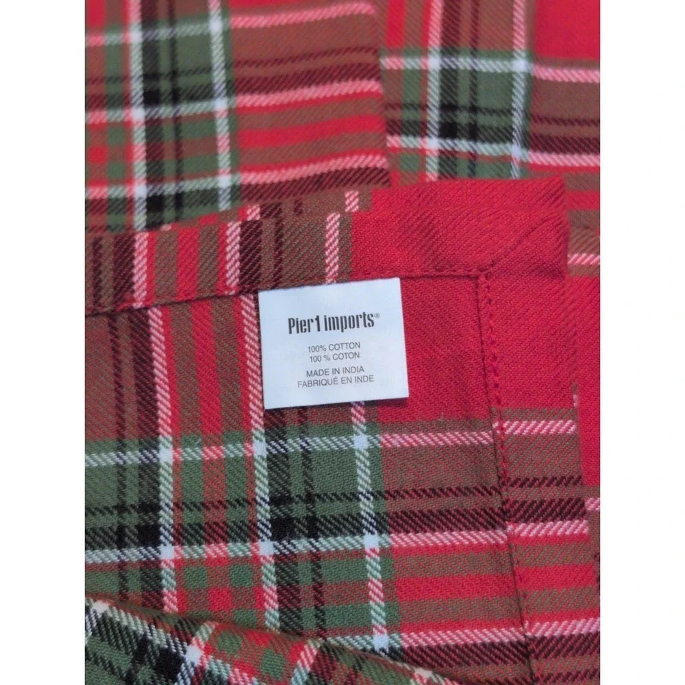 Pier 1 Imports Set Of 4 Red Plaid Christmas Cotton Dinner Napkins